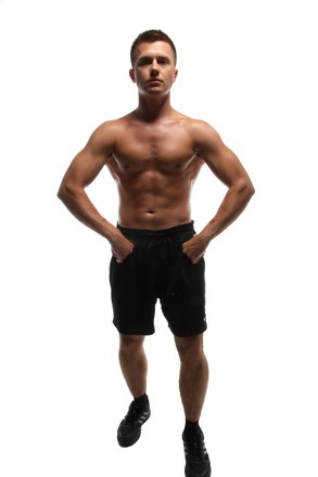 ćwiczenia na brzuch, klatkę, biceps, nogi, ćwiczenia w domu
